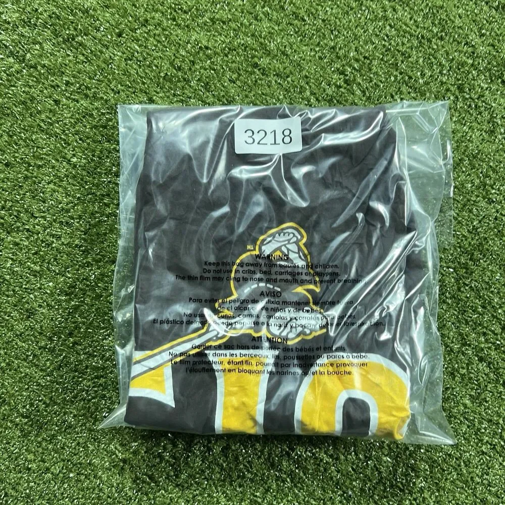 San Diego Padres MLB Short Sleeve Tee Brown Mens Size M NWOT